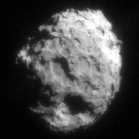 la foto del nucleo della cometa Wild2 presa da Stardust (NASA)