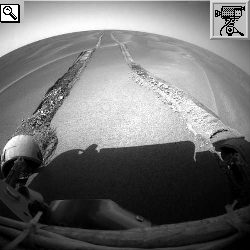 Tracce lasciate da Opportunity sul suolo marziano e filmato che riproduce in 90 secondi i primi 90 Sol di Spirit